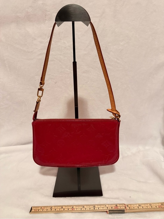 Louis Vuitton Handbags - Louis Vuitton Monogram Vernis Pochette Accessoires Accessory Pouch DR5112